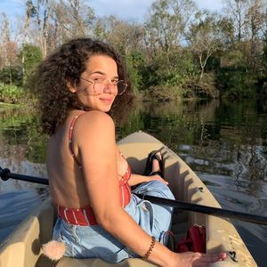 Meet your Posher, Tiffany